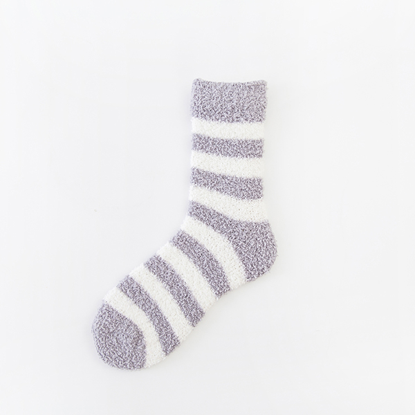 Fuzzy Socks Manufacturer