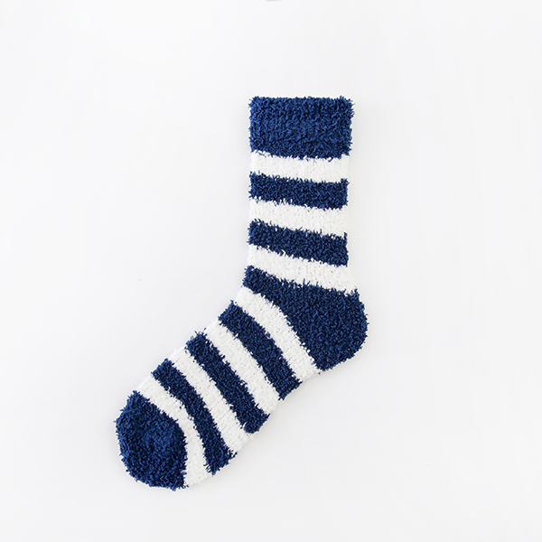 Fuzzy Socks Manufacturer
