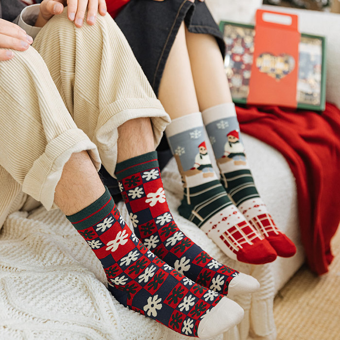 Holiday Couple Socks 5