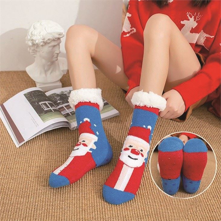 Women's Fleece Lined Slipper Socks