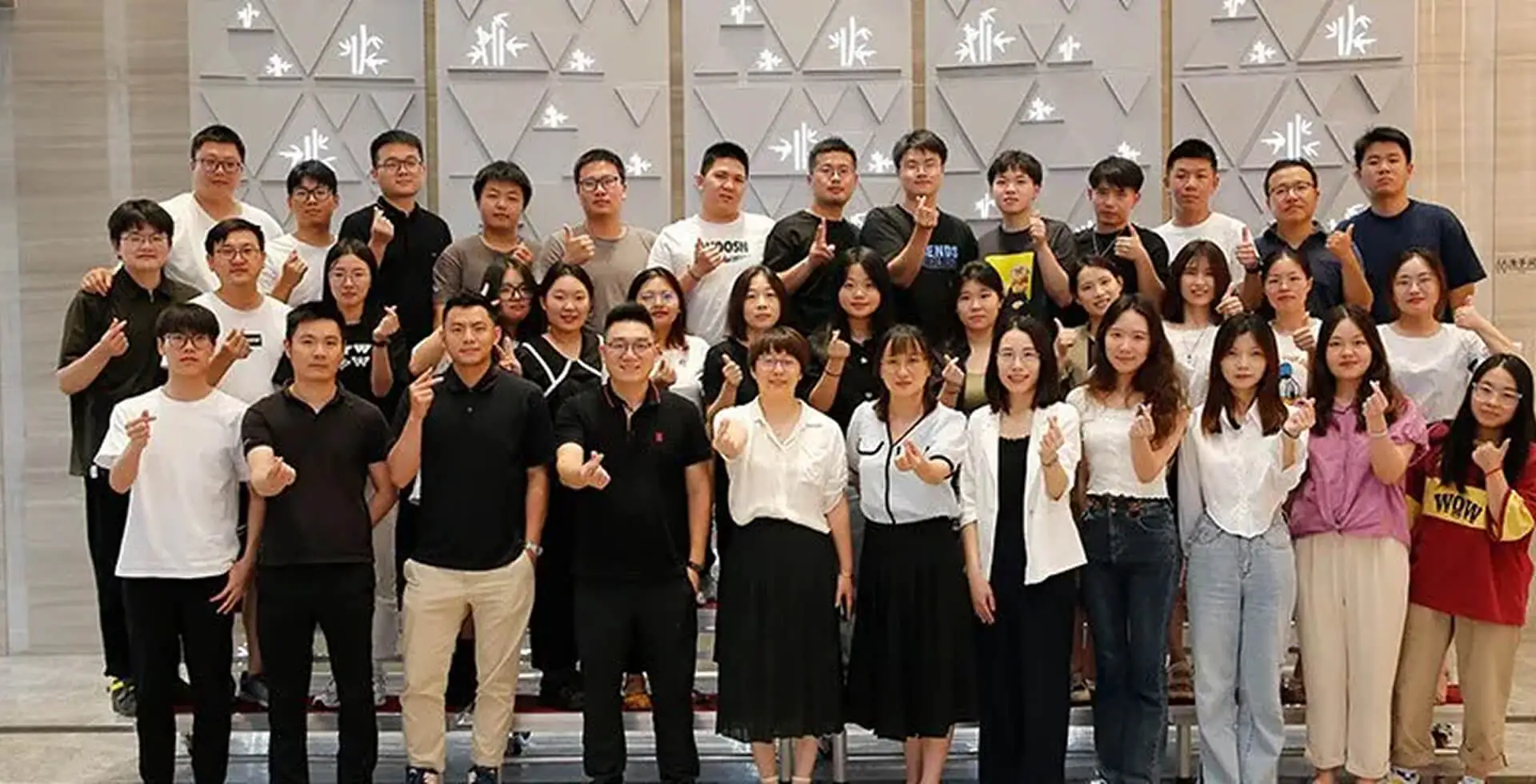 contact us banner 02 2025021210123681