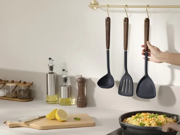 Kitchenware